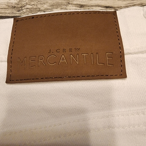 JCrew Mercantile White Denim Cutoff Mini Skirt. Size 10. - Picture 4 of 6